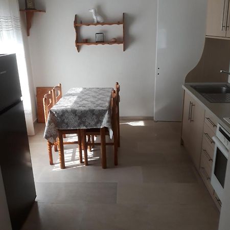 Dimitris Appartment สตาวรอส ภายนอก รูปภาพ