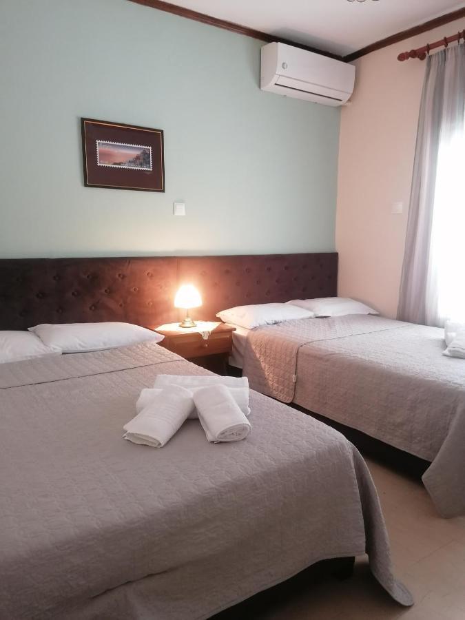 Dimitris Appartment สตาวรอส ภายนอก รูปภาพ