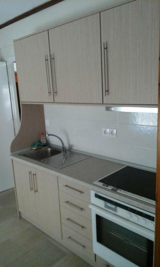 Dimitris Appartment สตาวรอส ภายนอก รูปภาพ